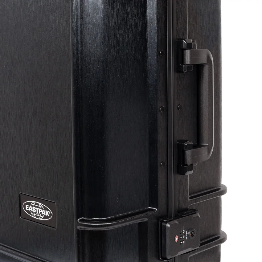 RESIST'R CASE L NOIR BROSSÉ