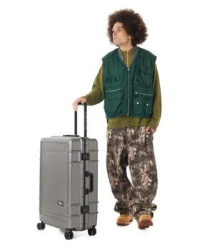 VALISE RESIST’R L EN MÉTAL BROSSÉ